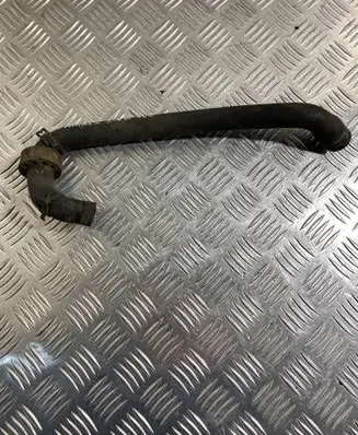 Volkswagen Touareg II Engine coolant pipe/hose 7P0122049C