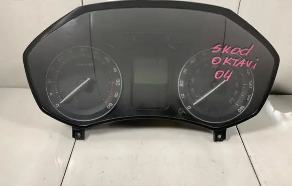 Skoda Octavia Mk2 (1Z) Speedometer (instrument cluster) 1Z0920910D