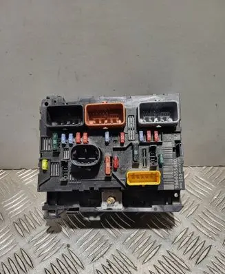 Citroen C3 BSM Control unit 9664055480