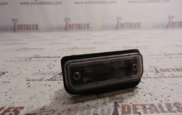 Mercedes-Benz E W211 Number plate light A2038200256