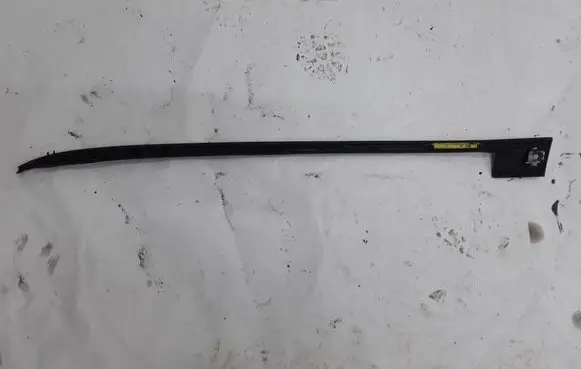 Honda CR-V Windshield trim 73162SWA