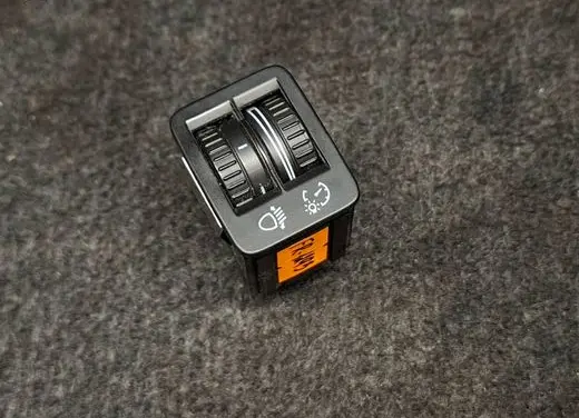 Volkswagen PASSAT B7 Headlight level height control switch 3AA941333