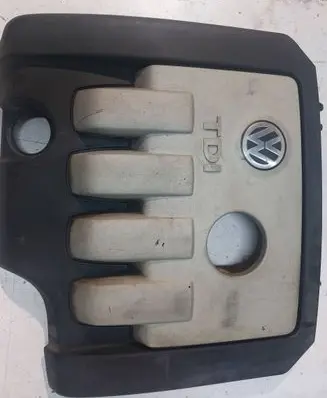 Volkswagen PASSAT B6 Engine cover (trim) 03G103925