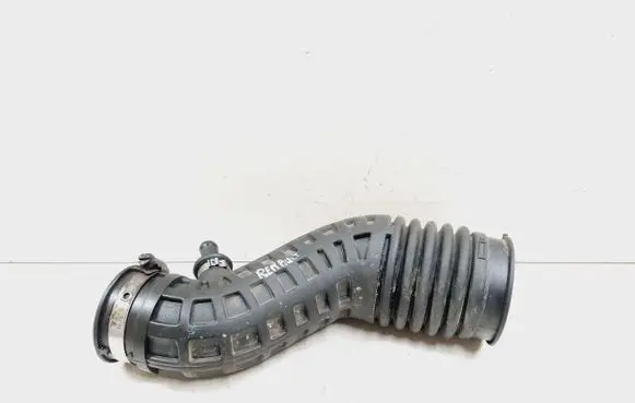 Renault Koleos I Turbo air intake inlet pipe/hose 1026324S01