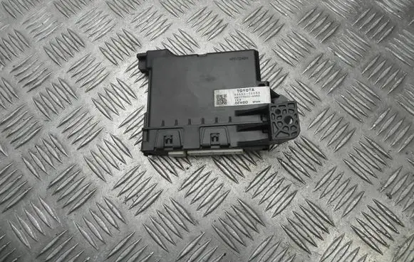 Toyota Corolla E160 E170 Climate control unit 8865002D80