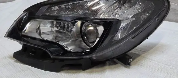 Opel Mokka Headlight/headlamp 42516765
