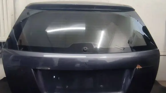 Mercedes-Benz C W204 Rear windscreen/windshield window 43R00048 DOT24 M189AS2