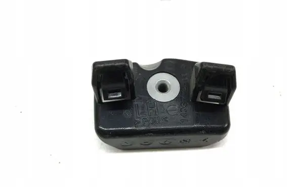 Tesla Model Y Front bumper mounting bracket 149377200B