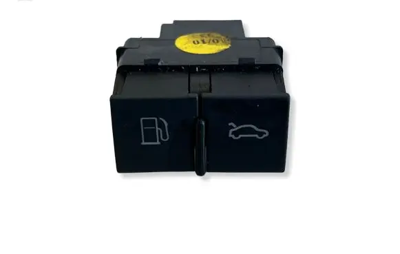 Audi TT TTS Mk2 Fuel tank opening switch 8P0959833A