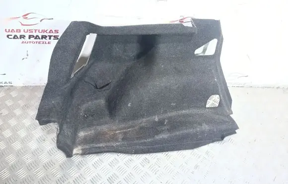 BMW 1 E81 E87 Trunk/boot side trim panel 7145957