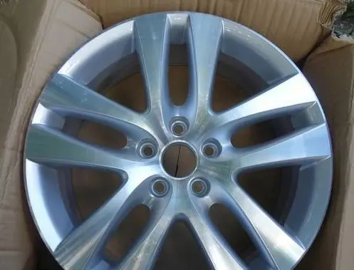 Volkswagen Tiguan R18 alloy rim 5N0601025H