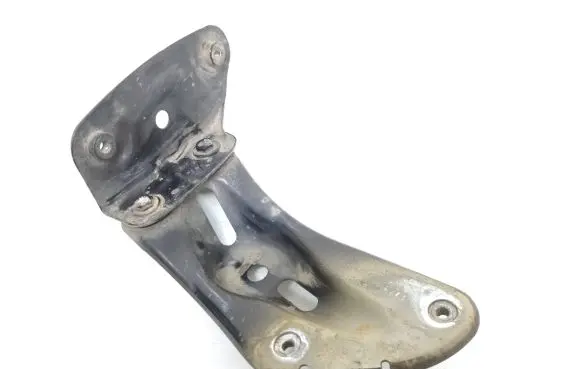 Skoda Octavia Mk2 (1Z) Fender mounting bracket 1Z0810680A