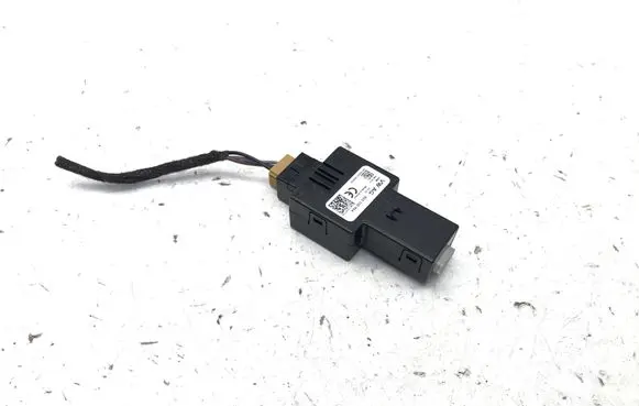 Seat Tarraco USB socket connector 3G5035954