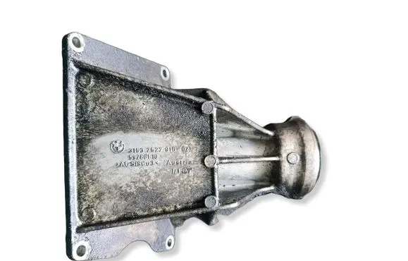 BMW 3 E90 E91 Driveshaft support bearing bracket 7527916 59280110
