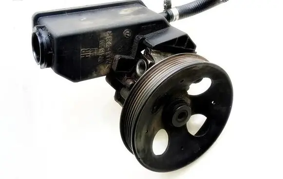 Opel Astra F Power steering pump 7176133456