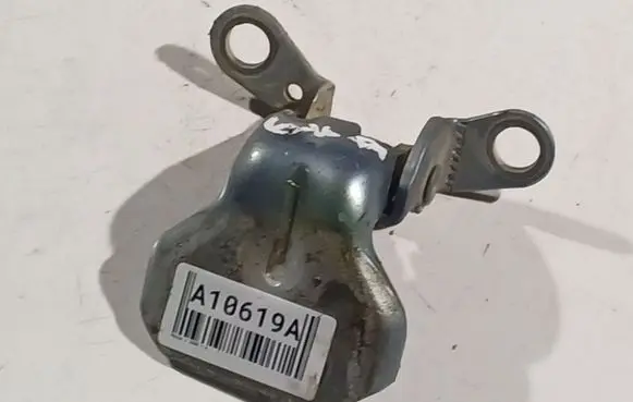 Mazda 2 Rear door lower hinge