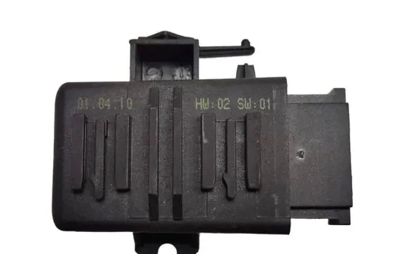 Volkswagen PASSAT B6 Seat heating relay 1K0959772