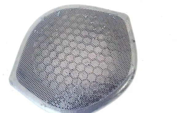 Side speaker trim/cover