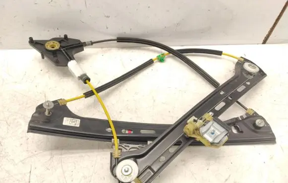 Mercedes-Benz E W238 Front door electric window regulator A2057204427