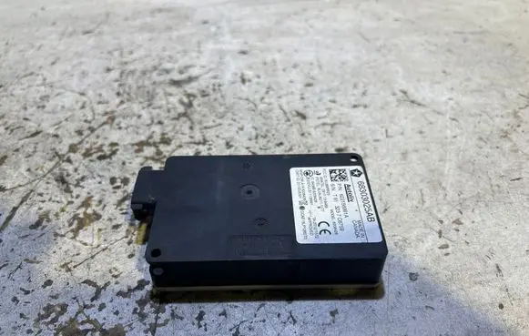 Dodge Challenger Blind spot module 68303025AB 622156991A 3237C6759