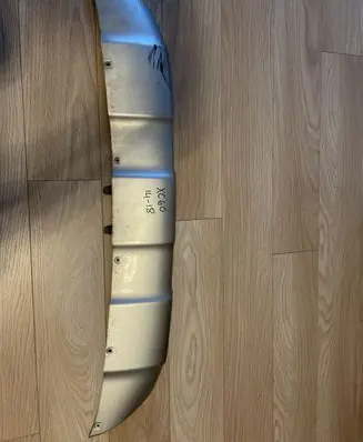 Volvo XC60 Front bumper lip 