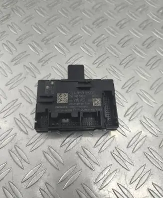 Seat Leon (5F) Door control unit/module 5Q4959592E
