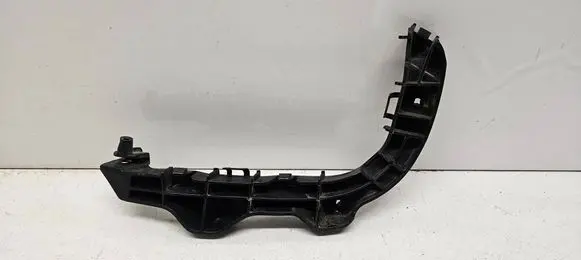 Suzuki Swift II Rear bumper mounting bracket 7182268L0