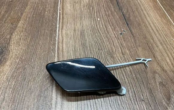 Audi A3 S3 8V Front tow hook cap/cover 8V3807241C