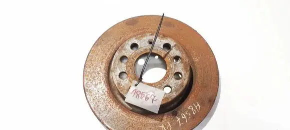 Skoda Octavia Mk2 (1Z) Front brake disc ventiliuojamas