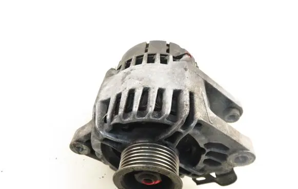Peugeot 107 Generator/alternator 270600Q010
