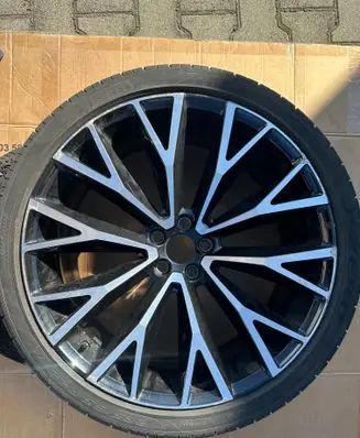 Volvo XC90 R22 alloy rim 31454682