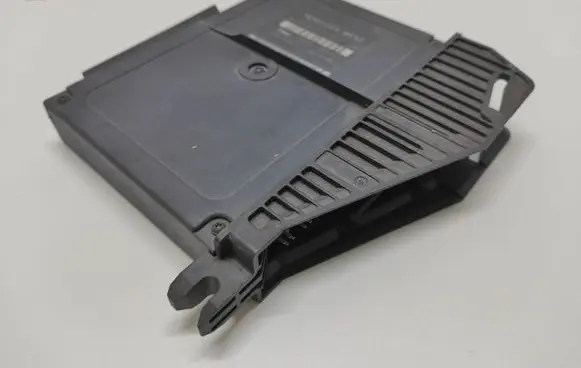 Mercedes-Benz E W210 Comfort/convenience module 2108203826