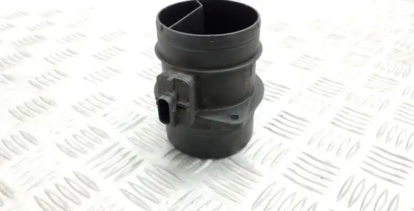 Skoda Octavia Mk2 (1Z) Mass air flow meter 03L906461A