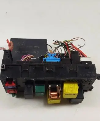 Mercedes-Benz E W210 Fuse module 0225455332