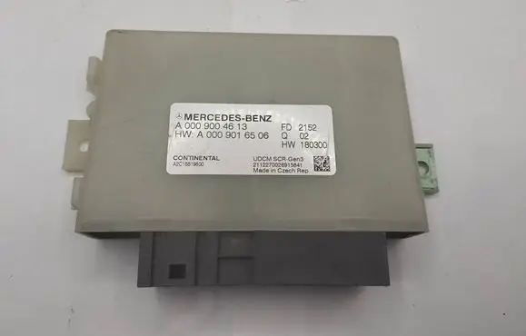 Mercedes-Benz E W213 Reducing agents exhaust control unit A0009004613 A2C16819800 A0009016506
