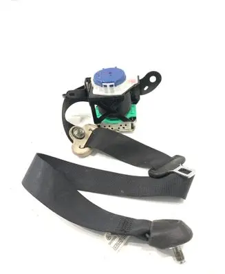 Mazda 6 Front seatbelt 0437002
