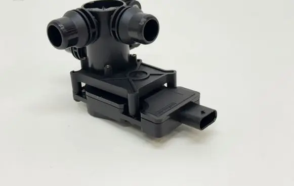 Mercedes-Benz GLC X253 C253 Electric auxiliary coolant/water pump A0005061300