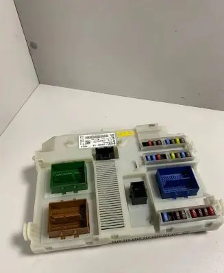 Volvo S60 Fuse module 31327996AA 6G9T14C256GA 3659AF01125TP