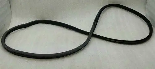 Mercedes-Benz S W222 Front door rubber seal A2047271187