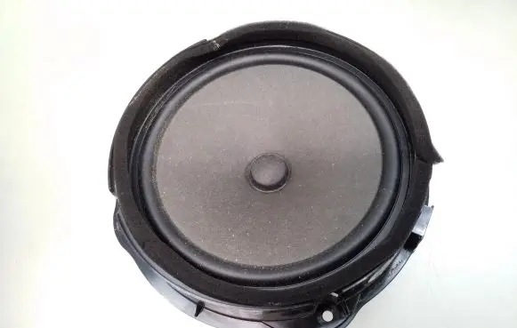 Audi A3 S3 8V Front door speaker 8V0035415C