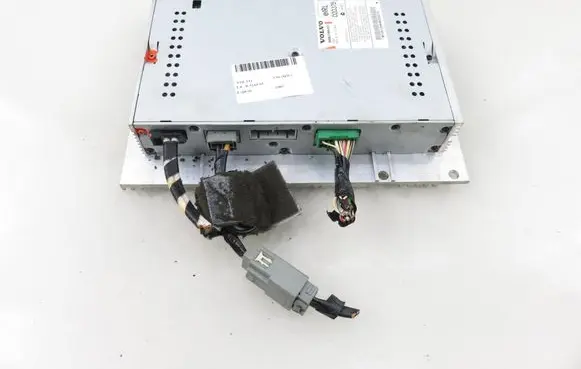 Volvo V50 Sound amplifier 30679537
