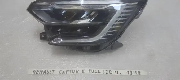 Renault Captur II Headlight/headlamp 260601693R 1EX2472 01393611