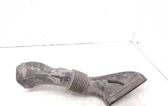 Volvo S60 Air intake duct part 8638624 6766