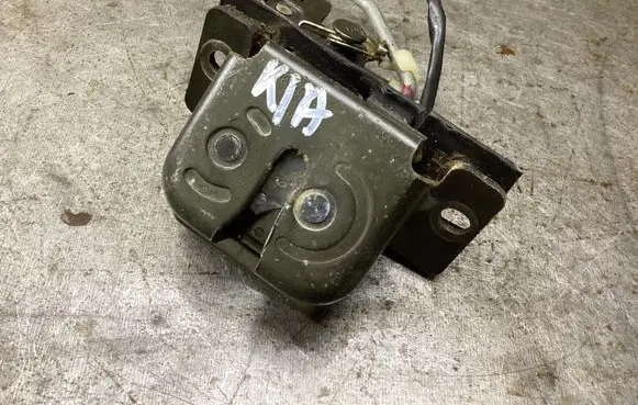 KIA Sorento Loading door lock 