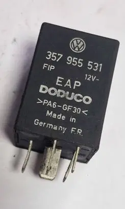 Volkswagen Polo III 6N 6N2 6NF Other relay 357955531