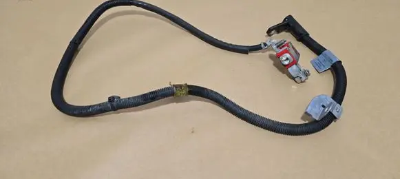 Mercedes-Benz A W176 Positive cable (battery) A2465407832