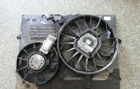 Volkswagen Touareg I Fan set 7L0121203G 0130706809