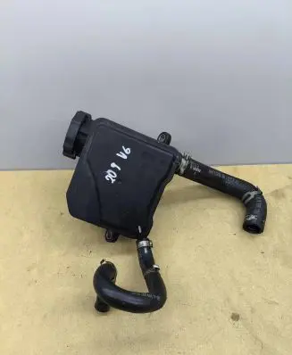 Mercedes-Benz CLK A209 C209 Power steering fluid tank/reservoir A0004602283