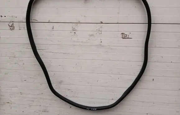 MG MG4 ev Rear door rubber seal (on body) 