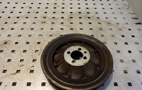 Opel Insignia A Crankshaft pulley 310360